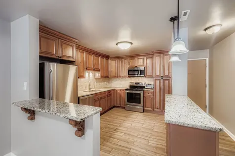10048 South Pulaski Road Oak Lawn IL 60453
