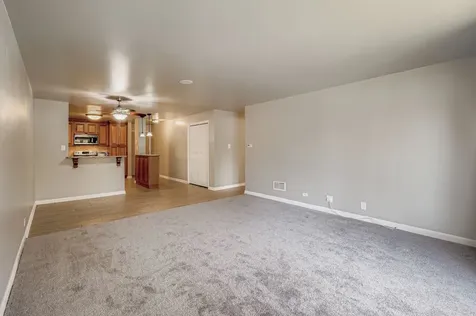 10048 South Pulaski Road Oak Lawn IL 60453