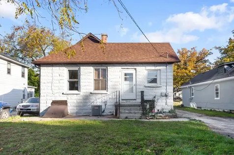 239 Sheridan Avenue Highwood IL 60040
