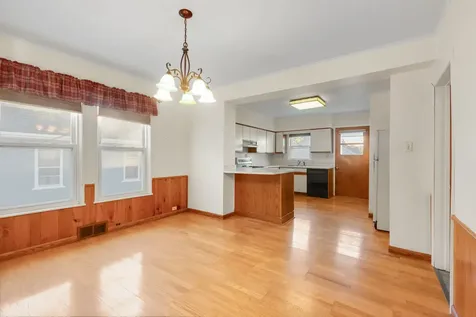 239 Sheridan Avenue Highwood IL 60040