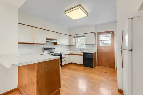 239 Sheridan Avenue Highwood IL 60040