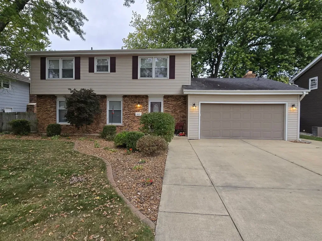 827 South Mckinley Avenue Kankakee IL 60901