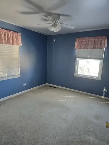 827 South Mckinley Avenue Kankakee IL 60901