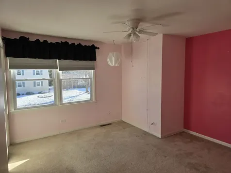 827 South Mckinley Avenue Kankakee IL 60901