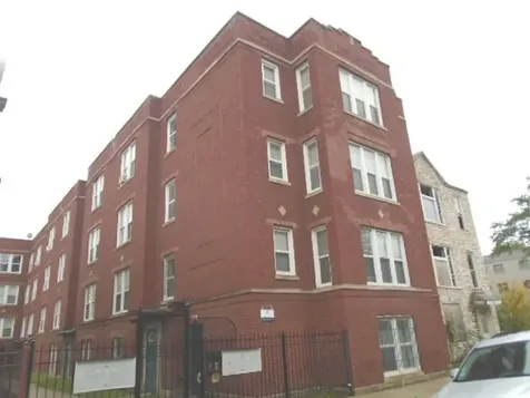 541 East 60th Street Chicago IL 60637