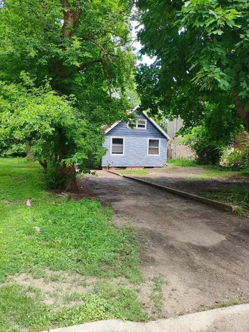 204 West Ellis Avenue Libertyville IL 60048