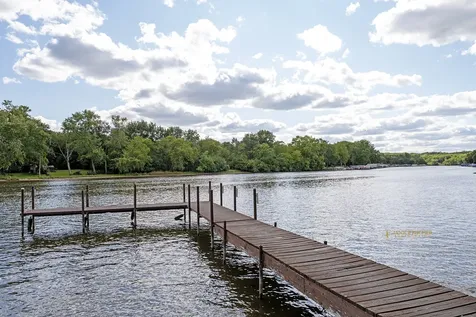 204 Country Commons Road Trout Valley IL 60013