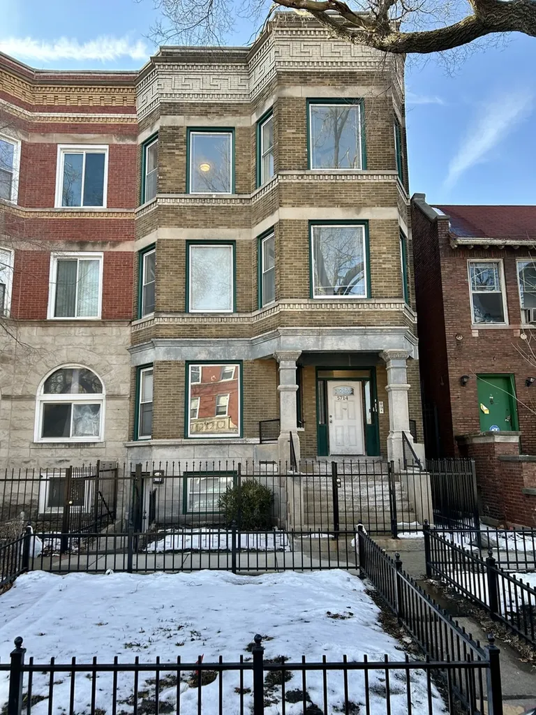 5714 South Prairie Avenue Chicago IL 60637