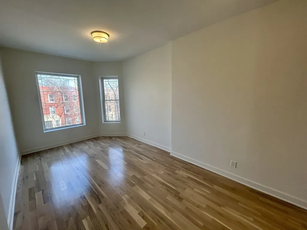5714 South Prairie Avenue Chicago IL 60637