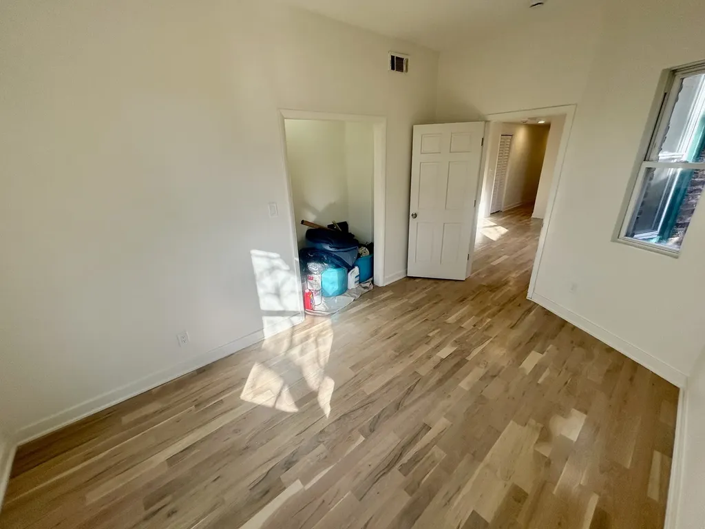 5714 South Prairie Avenue Chicago IL 60637