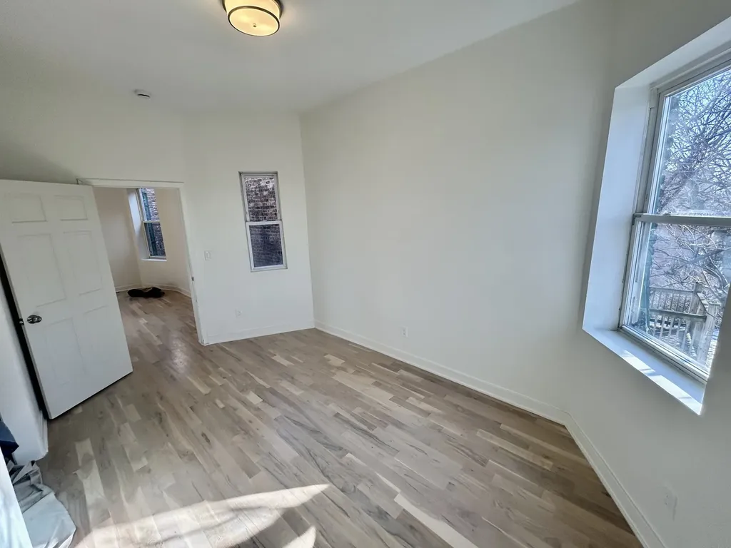 5714 South Prairie Avenue Chicago IL 60637