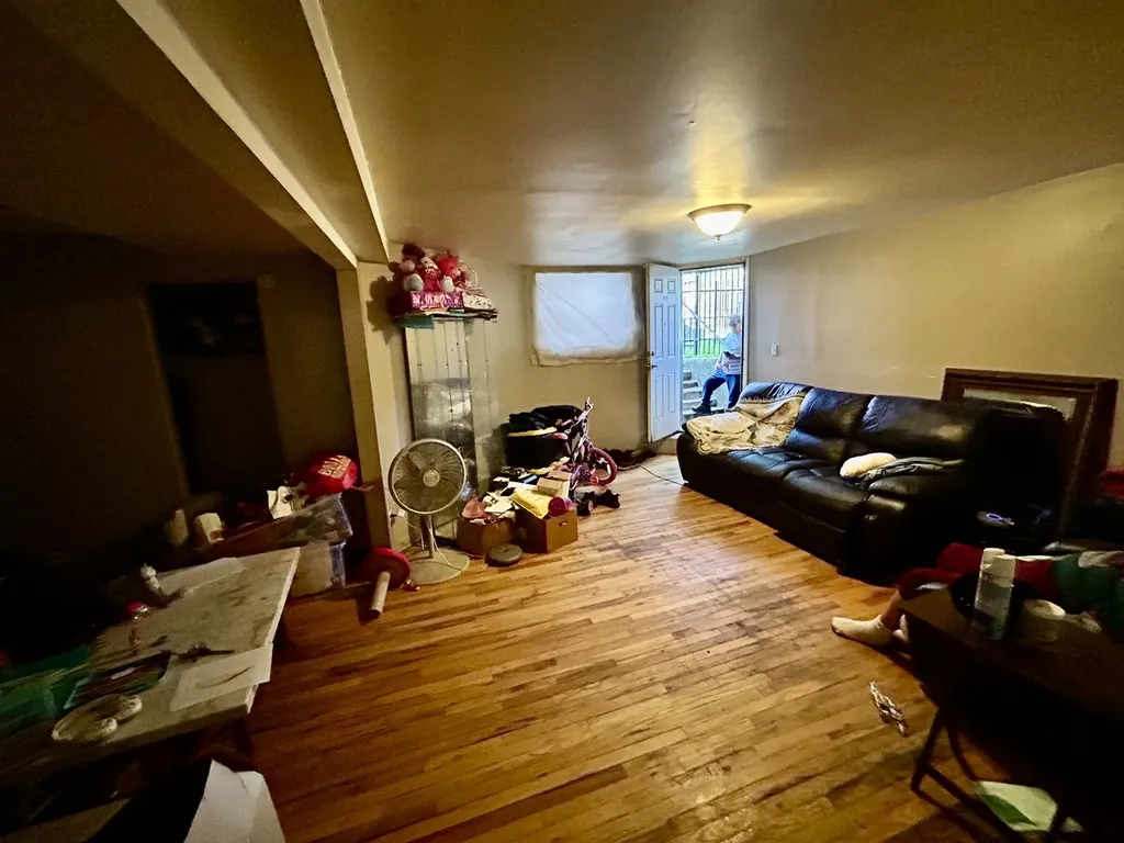 5714 South Prairie Avenue Chicago IL 60637