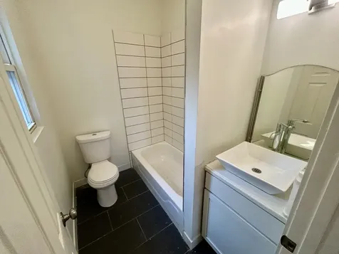 5714 South Prairie Avenue Chicago IL 60637