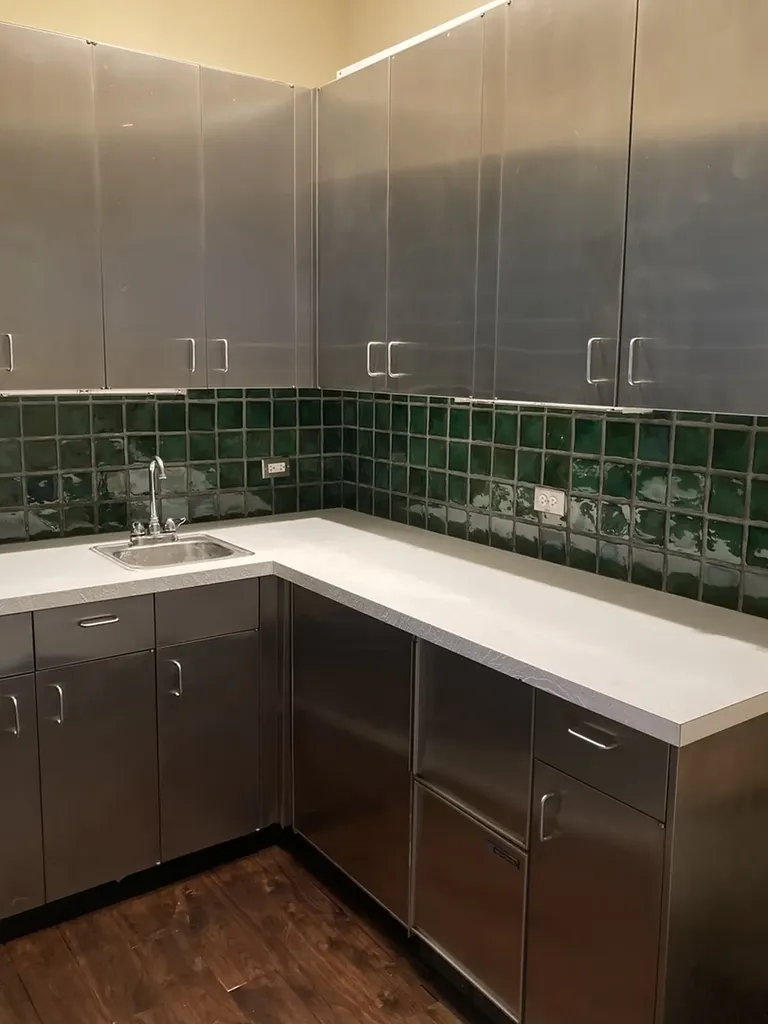 29 East Scott Street Chicago IL 60610
