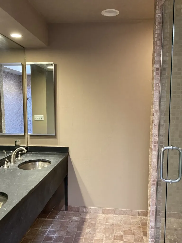 29 East Scott Street Chicago IL 60610