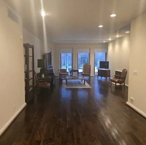 29 East Scott Street Chicago IL 60610