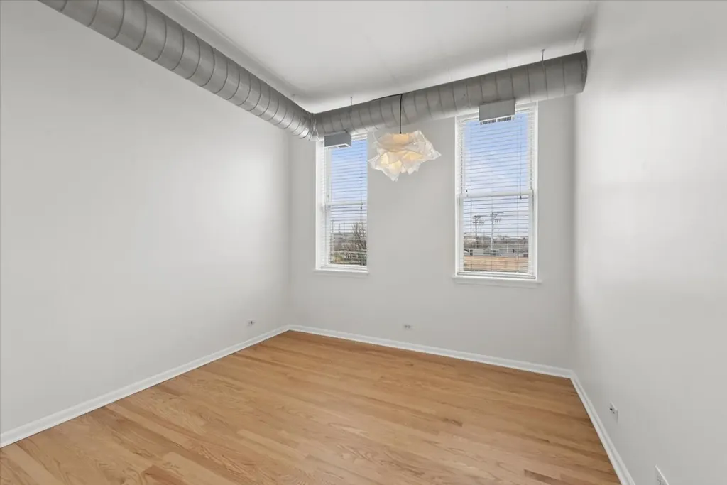 2356 North Elston Avenue Chicago IL 60614