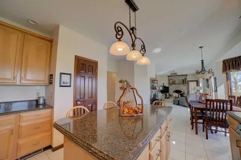 23 Cedarwood Drive Watseka IL 60970