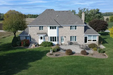 23 Cedarwood Drive Watseka IL 60970