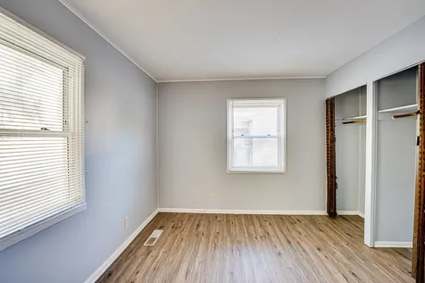 1823 Overdene Avenue Rockford IL 61103