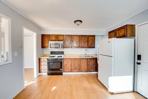 1823 Overdene Avenue Rockford IL 61103