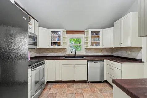 1980 County Road 900 N Sidney IL 61877