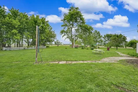 1980 County Road 900 N Sidney IL 61877