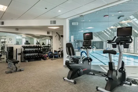 950 North Michigan Avenue Chicago IL 60611