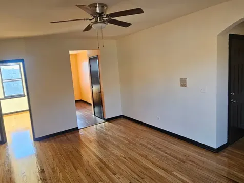 6820 South Perry Avenue Chicago IL 60621