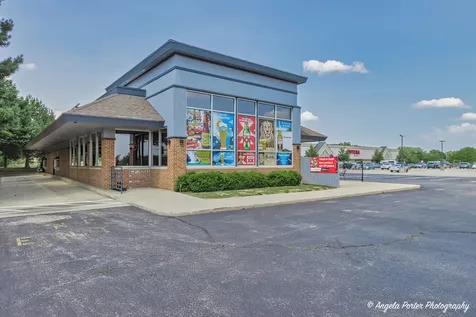 1440 East Grand Avenue Lindenhurst IL 60046