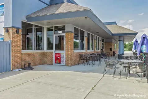 1440 East Grand Avenue Lindenhurst IL 60046