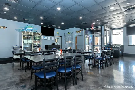 1440 East Grand Avenue Lindenhurst IL 60046
