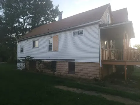 41 155TH Place Calumet City IL 60409