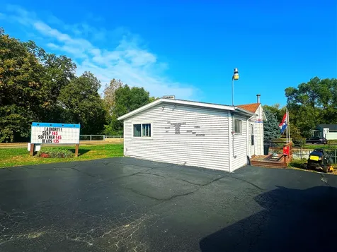 1215 North Bloomington Street Streator IL 61364