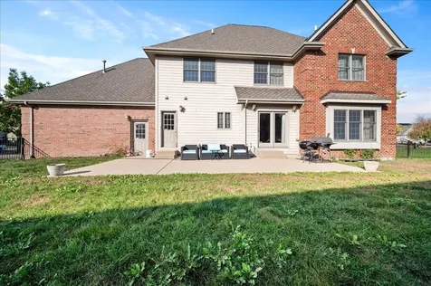 1084 Redwood Drive Yorkville IL 60560