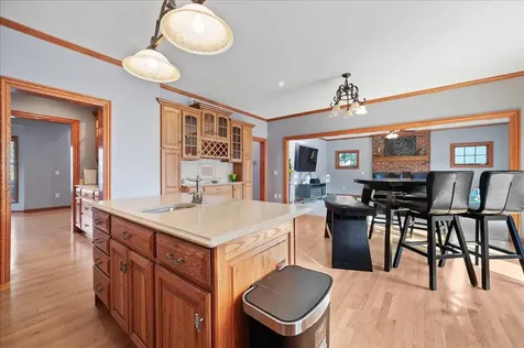 1084 Redwood Drive Yorkville IL 60560