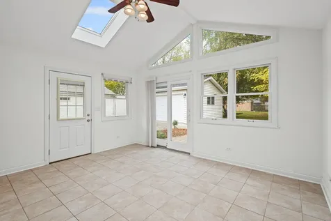 837 East Rockland Road Libertyville IL 60048
