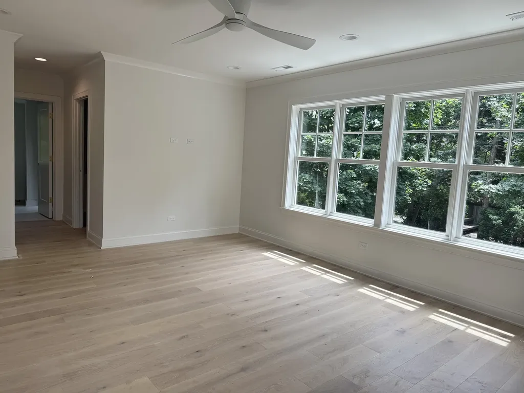 1933 Washington Avenue Wilmette IL 60091