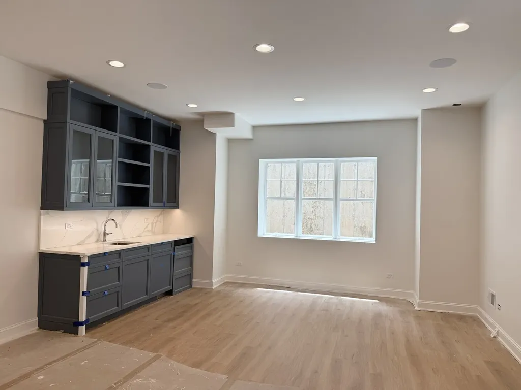 1933 Washington Avenue Wilmette IL 60091