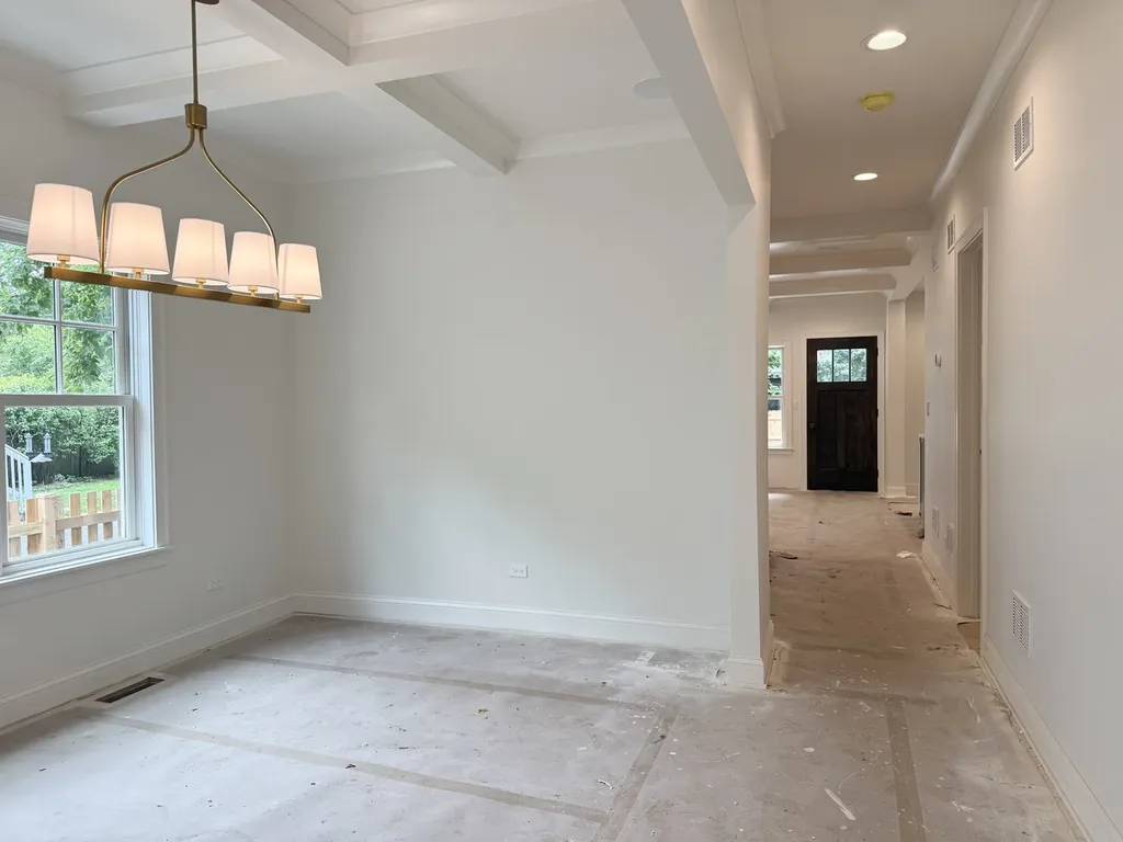 1933 Washington Avenue Wilmette IL 60091