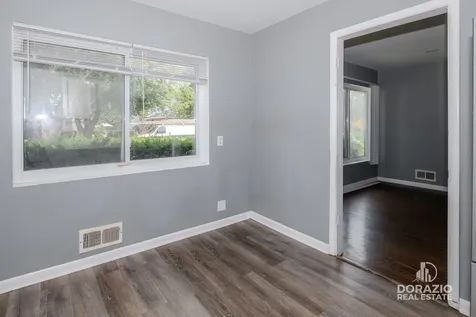 15422 Lincoln Avenue Harvey IL 60426