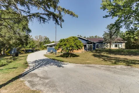 1409 Butchers Lane Bloomington IL 61701