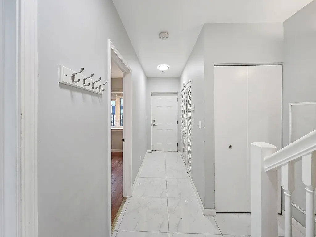 2415 West 32nd Place Chicago IL 60608