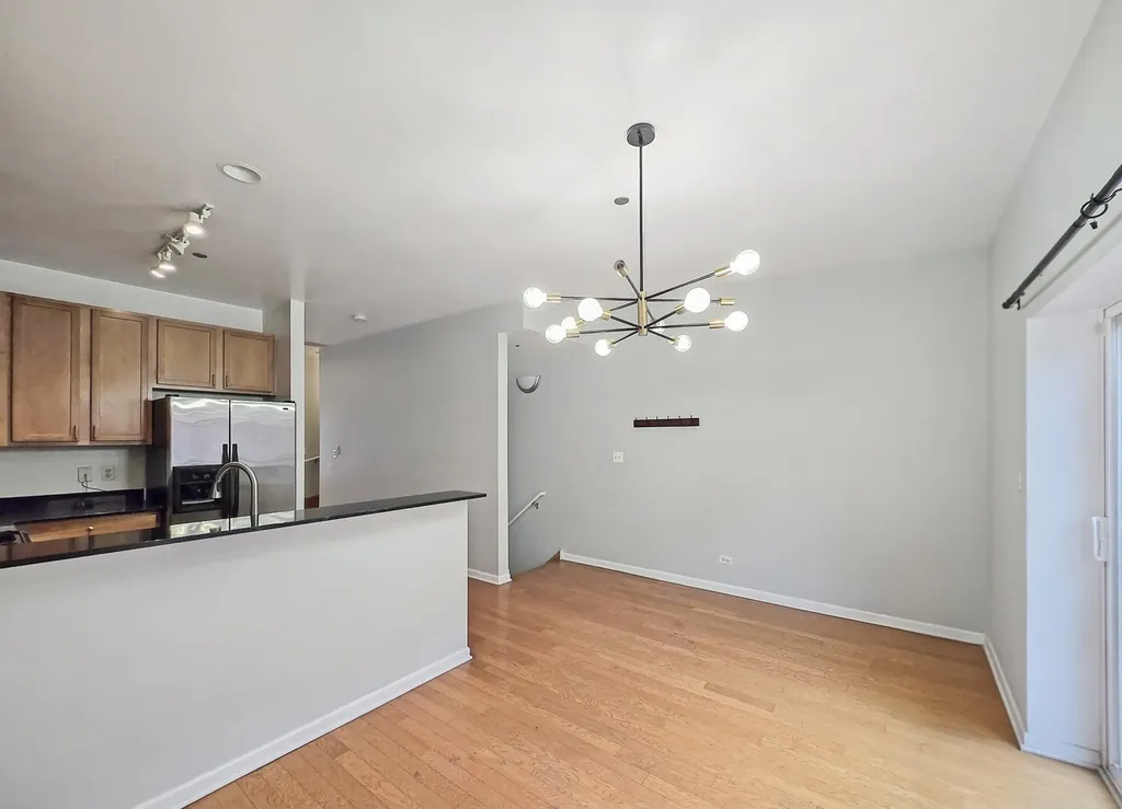 2415 West 32nd Place Chicago IL 60608