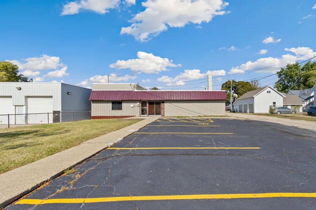 508 East 3rd Street Sterling IL 61081