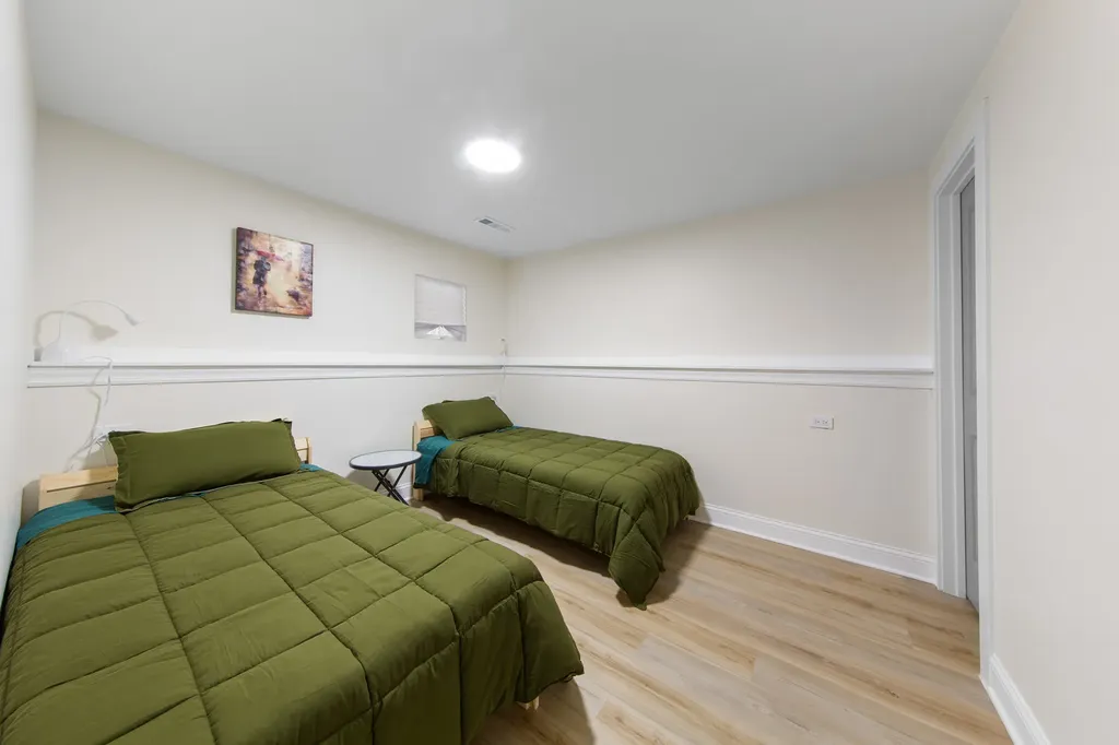 244 North Hamlin Boulevard Chicago IL 60624