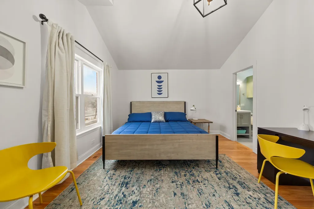 244 North Hamlin Boulevard Chicago IL 60624