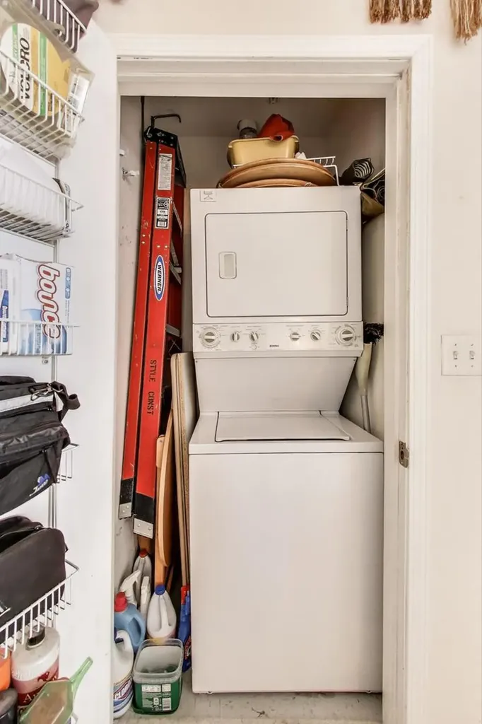 1717 South Prairie Avenue Chicago IL 60616