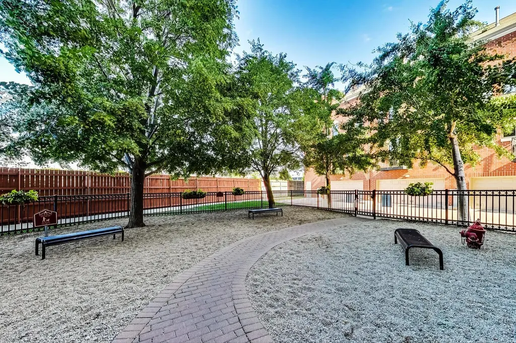 1717 South Prairie Avenue Chicago IL 60616