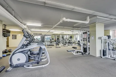 1717 South Prairie Avenue Chicago IL 60616